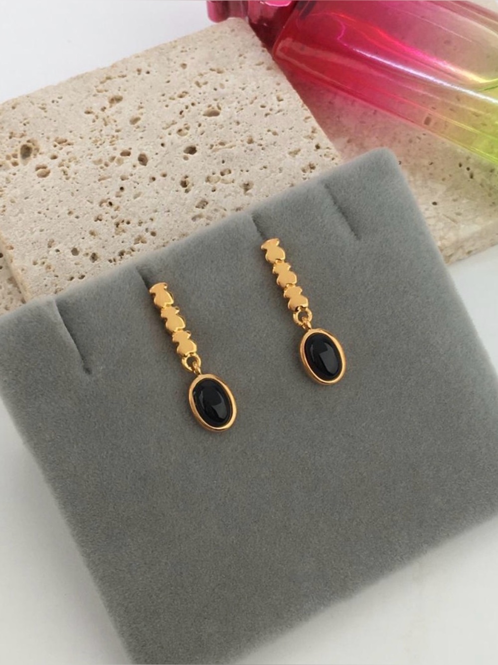 Firm price ) Elegant Gold and Black Drop Earrings 925